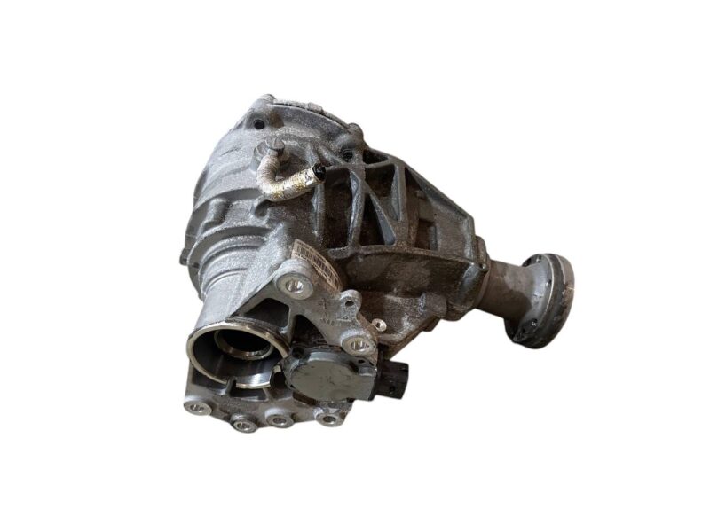 LR117516 Front Reducer 2.0TD 2.0IE 2.53 Land Rover Discovery Sport L550 (2015-) Used cost 540 € in stock 6 pcs.