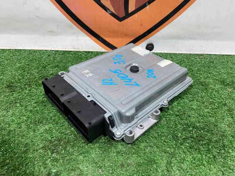 LR117874 Electronic engine control unit Range Rover Sport L494 (2014-2022) Used cost 350 € in stock 1 pcs.