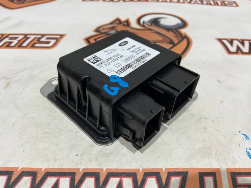 LR126037 AIR BAG Control Unit Land Rover Discovery 5 L462 (2017-) Used - Image 13
