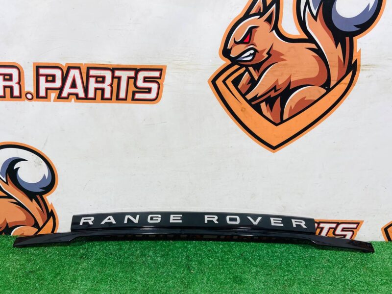 LR138506 Trunk Lid Molding Lettering Molding Range Rover Evoque New L551 (2019-) Used cost  € in stock 2 pcs.