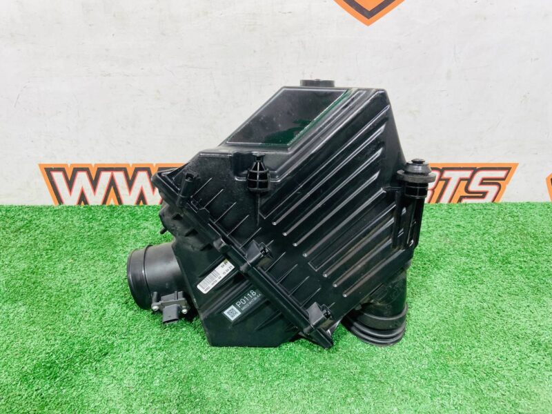 LR139639 Air filter housing Range Rover Evoque New L551 (2019-) used cost  € in stock 1 pcs.
