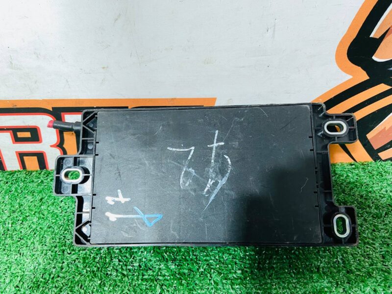 LR146458 Fuse box Range Rover Evoque New L551 (2019-) Used cost 110 € in stock 2 pcs.