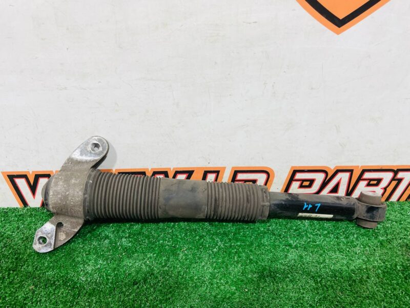 LR154812 Rear shock absorber Range Rover Evoque New L551 (2019-) Used cost  € in stock 4 pcs.