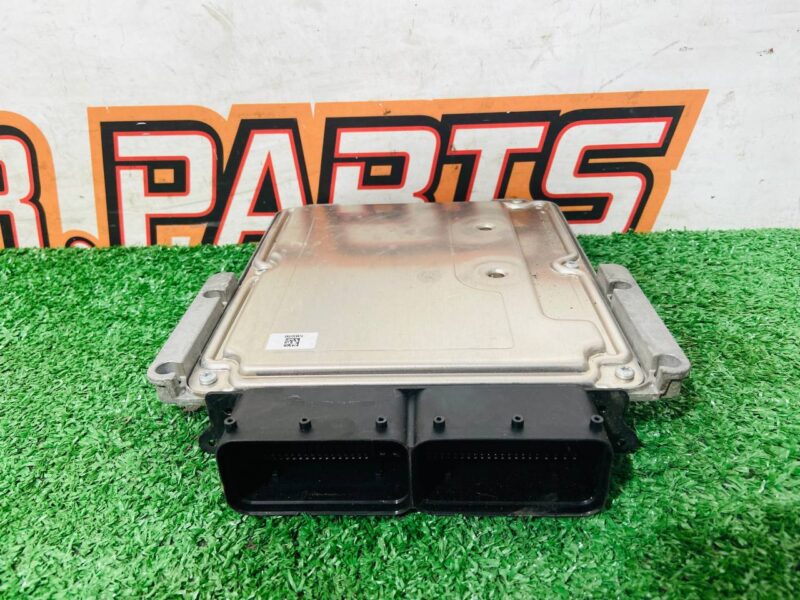 LR156375 Engine Control Unit 5.0ie Range Rover L405 (2013-2021) Used - Image 12