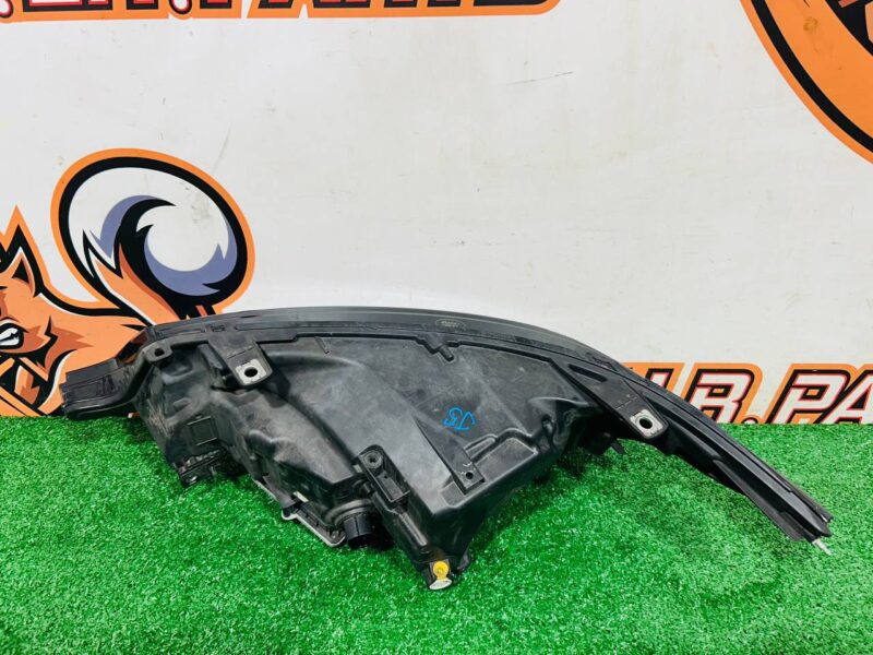 LR169895 Right restaling LED headlight Matrix 2018- Range Rover Sport L494 (2014-2022) Used - Image 33