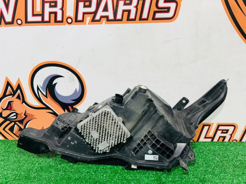 LR169895 Right restaling LED headlight Matrix 2018- Range Rover Sport L494 (2014-2022) Used - Image 34