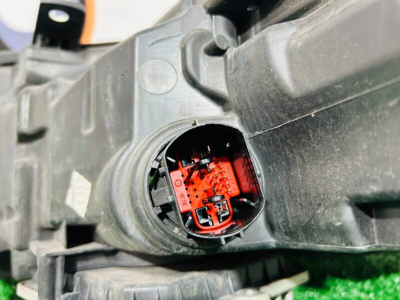 LR169895 Right restaling LED headlight Matrix 2018- Range Rover Sport L494 (2014-2022) Used - Image 35