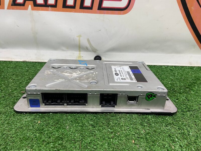 T2H13396 Amplifier AUDIO 600W meridian Jaguar F-Pace X761 (2017-) Used cost 500 € in stock 2 pcs.
