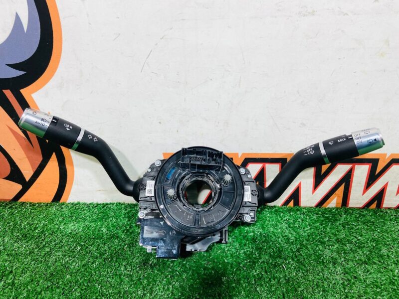 T2H46345 Steering column switch assembly Jaguar F-Pace X761 (2017-) Used cost 150 € in stock 1 pcs.