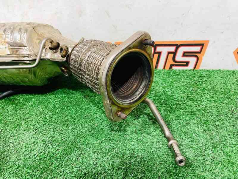 T2H46561 DPF Diesel Particulate Filter Catalytic Converter 2.0D 2021- Jaguar F-Pace X761 (2017-) Used - Image 12