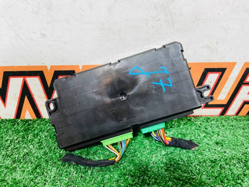T2R25464 Front Seat Control Unit Jaguar I-Pace X590 (2018-) Used cost 100 € in stock 2 pcs.