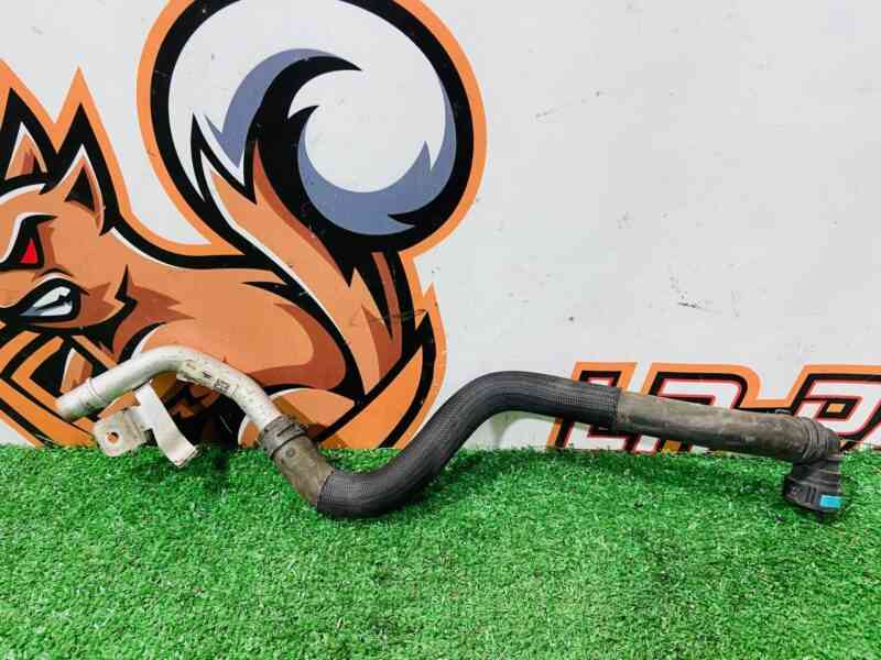 T4A13741 Radiator Hose Jaguar F-Pace X761 (2017-) Used cost  € in stock 1 pcs.