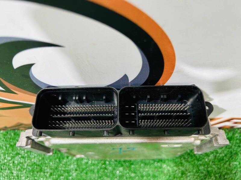 T4A17775 Engine Control Unit Jaguar F-Pace X761 (2017-) Used cost 250 € in stock 1 pcs.
