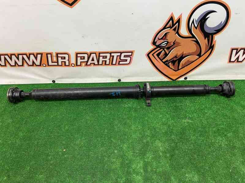 T4A1864 Driveshaft Jaguar F-Pace X761 (2017-) used cost 650 € in stock 1 pcs.