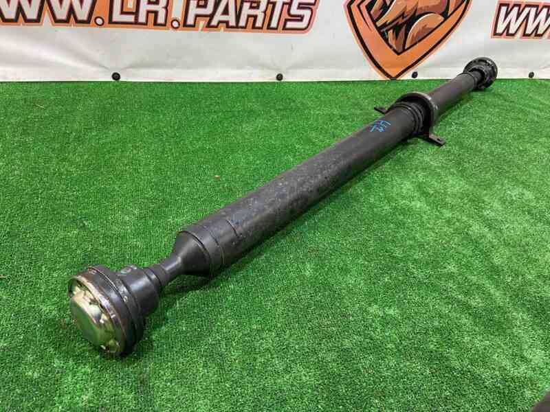 T4A1864 Driveshaft Jaguar F-Pace X761 (2017-) used cost 650 € in stock 1 pcs.