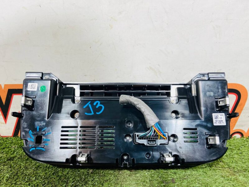 T4A29616 Air Conditioning Control Panel Jaguar F-Pace X761 (2017-) Used cost  € in stock 1 pcs.