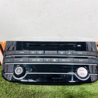 T4A29616 Air Conditioning Control Panel Jaguar F-Pace X761 (2017-) Used cost  € in stock 1 pcs.