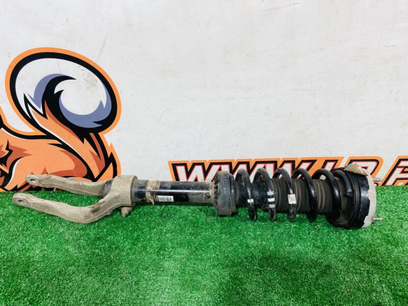 T4N35985KIT Shock absorber with bracket front right Jaguar F-Pace X761 (2017-) Used cost  € in stock 1 pcs.