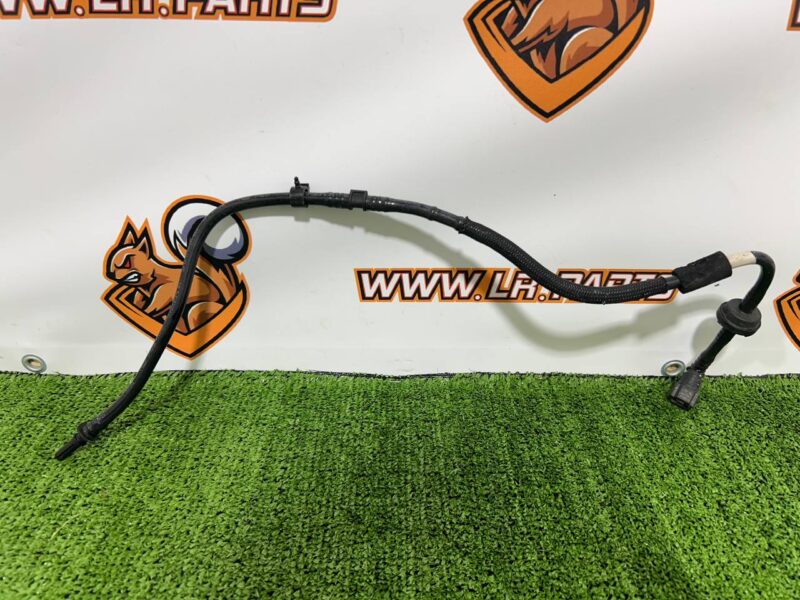 C2Z28263 Vacuum hose Jaguar F-Type X152 (2014-) Used cost  € in stock 1 pcs.