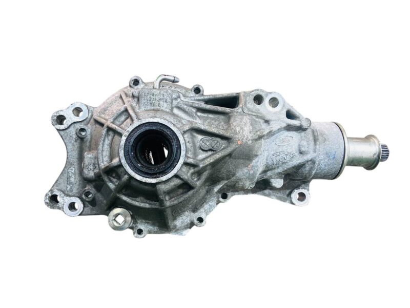 J9C16063 Front gearbox SVR Jaguar F-Pace X761 (2017-) Used cost  € in stock 2 pcs.