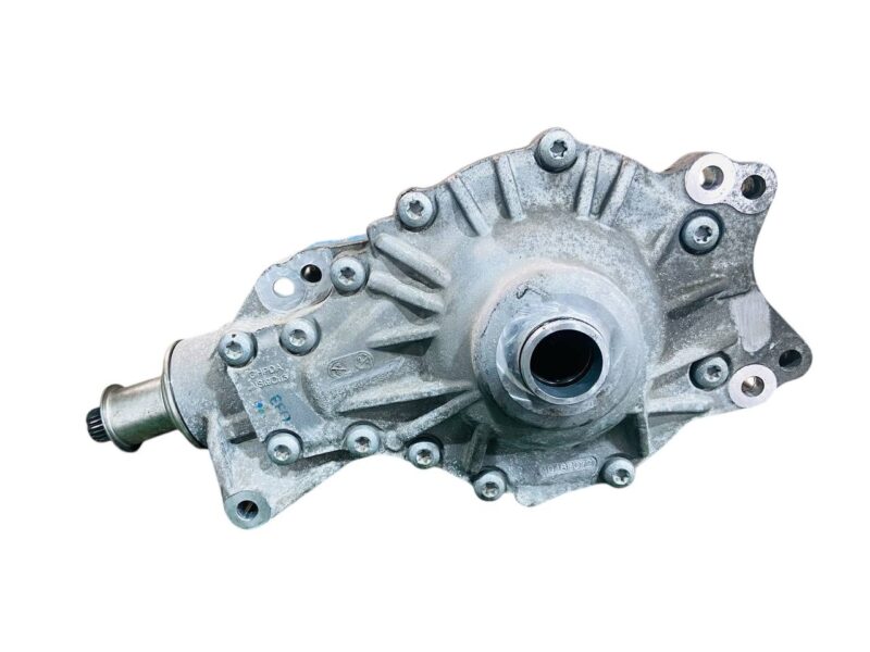 J9C16063 Front gearbox SVR Jaguar F-Pace X761 (2017-) Used cost  € in stock 2 pcs.