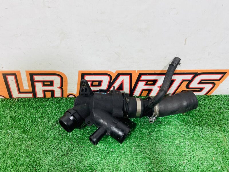 LR032135 Thermostat housing 5.0 Range Rover Sport L320 (2005-2013) USED cost 50 € in stock 1 pcs.