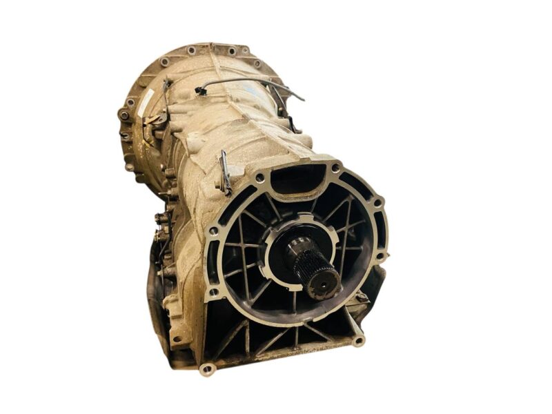 LR044775 Automatic transmission 5.0 SC 8HP70 Range Rover L405 (2013-2021) USED cost 1 000 € in stock 2 pcs.