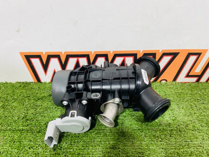 LR078546 Throttle body 3.0TD Range Rover cost 800 € in stock 2 pcs.
