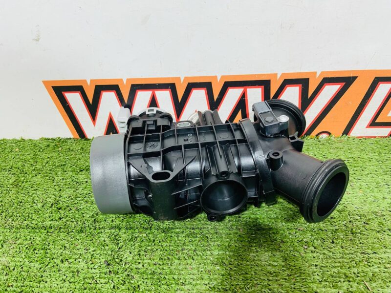 LR078546 Throttle body 3.0TD Range Rover cost 800 € in stock 2 pcs.