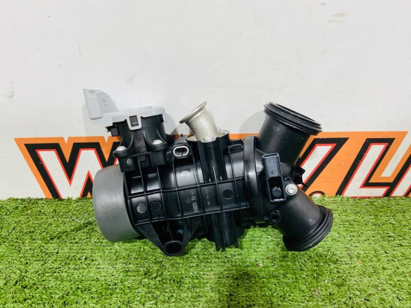 LR078546 Throttle body 3.0TD Range Rover cost 800 € in stock 2 pcs.