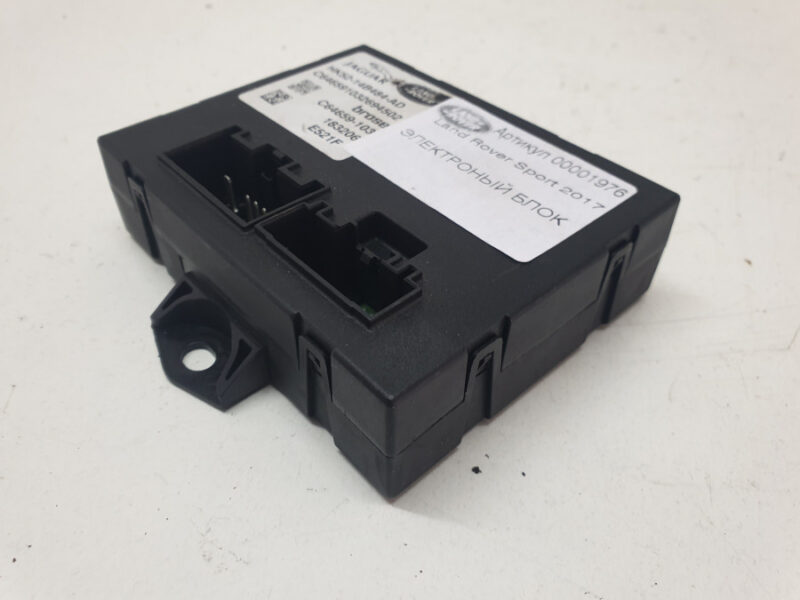 LR086033 Electronic Boot Lid Unit Range Rover Sport L494 (2014-2022) Used cost 65 € in stock 2 pcs.