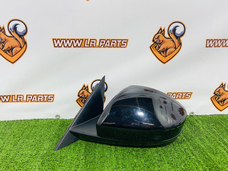 LR093165 Left exterior mirror complete Range Rover Velar L560 (2018-) Used cost 450 € in stock 3 pcs.