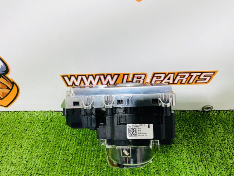 LR098562 Range Rover L405 (2013-2021) Suspension Control Panel Used cost  € in stock 2 pcs.