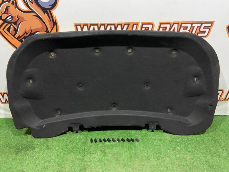 LR099681 Soundproofing of the hood 2018- Range Rover L405 (2013-2021) Used cost 210 € in stock 1 pcs.