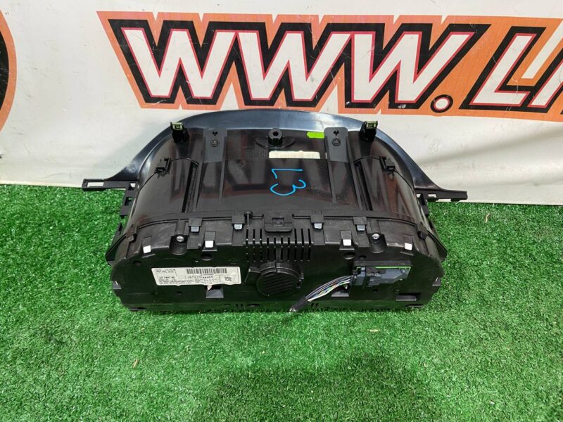 LR108894 Instrument panel Land Rover Discovery Sport L550 (2015-) Used cost 100 € in stock 1 pcs.