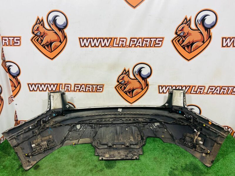 LR112603 Rear bumper assembly Range Rover Velar L560 (2018-) Used cost 840 € in stock 2 pcs.