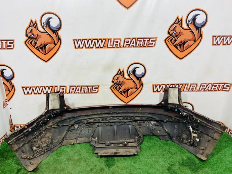 LR112604 Rear bumper complete Range Rover Velar L560 (2018-) Used - Image 33