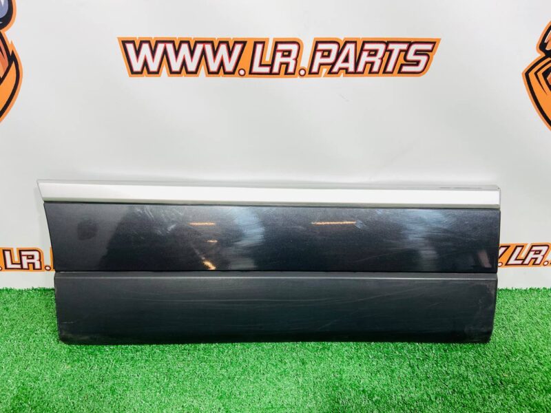 LR125982 Door trim rear right Range Rover L405 (2013-2021) Used - Image 29
