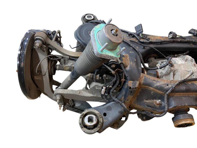 LR128142KIT Rear drive axle complete with beam Land Rover Discovery 5 L462 (2017-) Used - Image 16