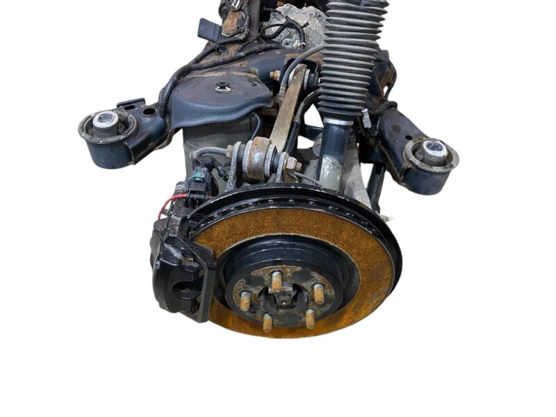 LR128142KIT Rear drive axle complete with beam Land Rover Discovery 5 L462 (2017-) Used - Image 17