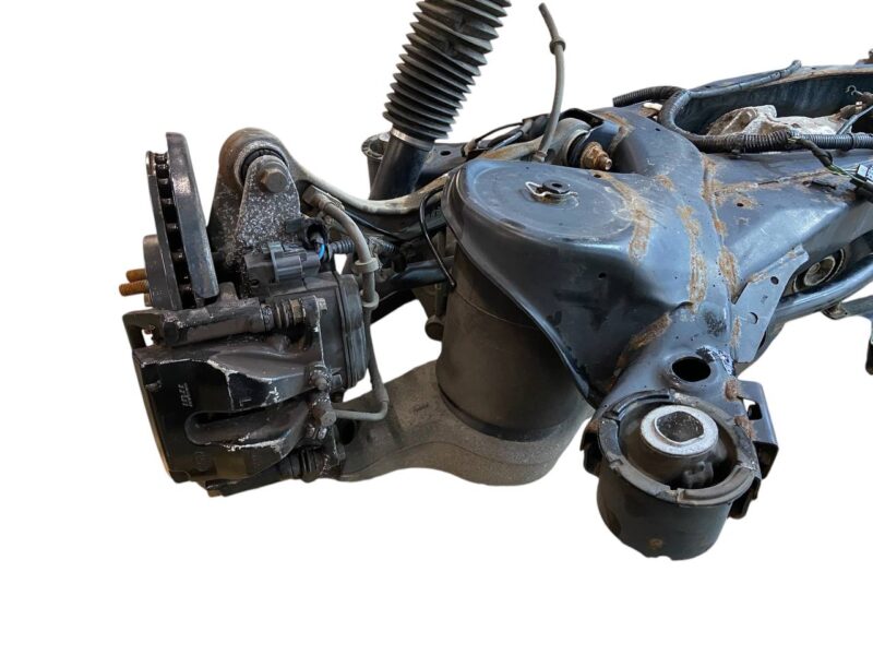 LR128142KIT Rear drive axle complete with beam Land Rover Discovery 5 L462 (2017-) Used cost  € in stock 2 pcs.
