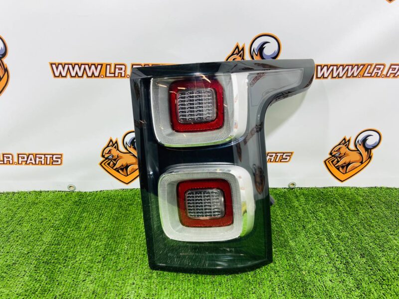 LR135412 Rear right lamp Range Rover L405 (2013-2021) used cost 555 € in stock 1 pcs.