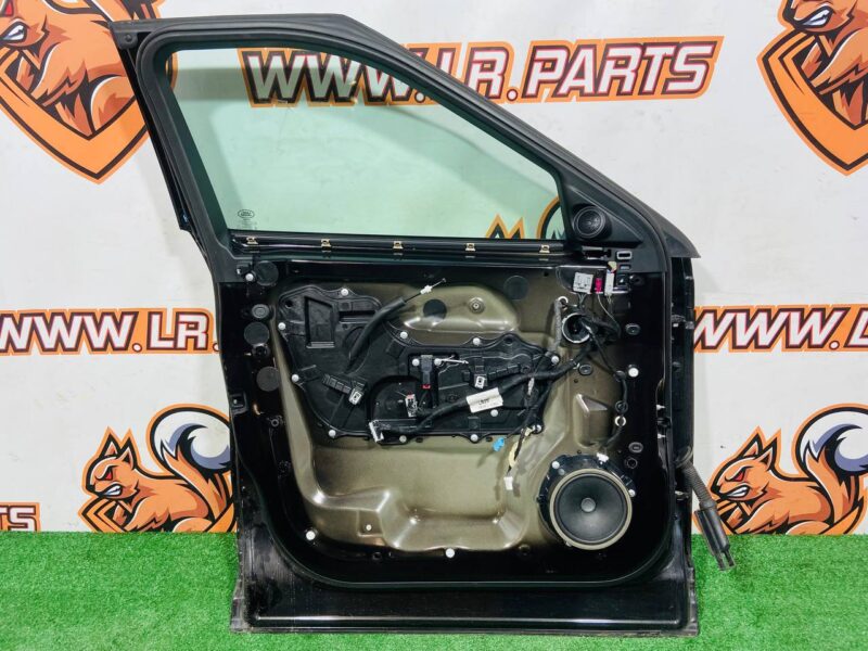 LR138379KIT Front left door complete Range Rover Evoque New L551 (2019-) Used cost  € in stock 1 pcs.