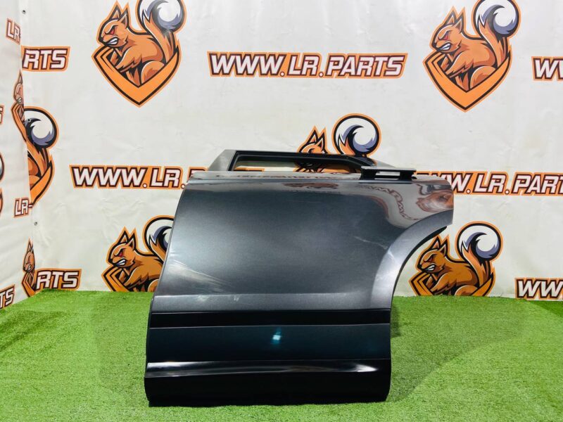 LR138384KIT2 Rear left door complete Range Rover Evoque New L551 (2019-) Used cost  € in stock 1 pcs.
