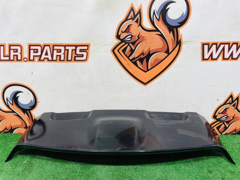 LR171764 Rear spoiler Range Rover Velar L560 (2018-) Used - Image 18