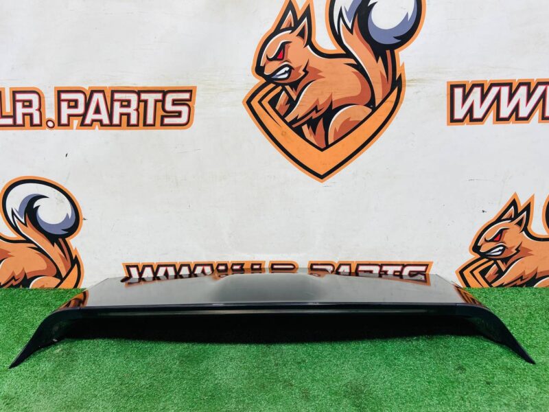 LR171764 Rear spoiler Range Rover Velar L560 (2018-) Used - Image 19