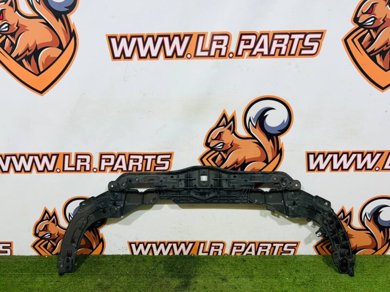 LR171853 Front panel RANGE ROVER EVOQUE NEW (L551) 2019- Used cost 300 € in stock 2 pcs.