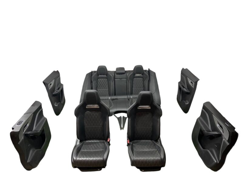 SALONJAGUAREBONYBLACKJ3 Interior seats and door cards Jaguar F-Pace X761 (2017-) Used cost  € in stock 2 pcs.