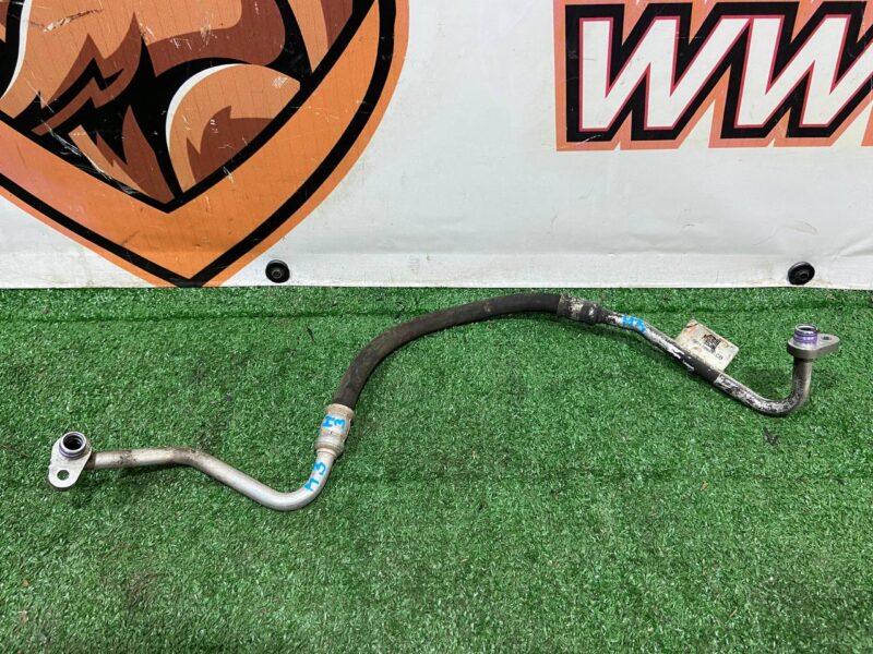 T2H6662 Air conditioning hose Jaguar F-Pace X761 (2017-) used cost 50 € in stock 2 pcs.