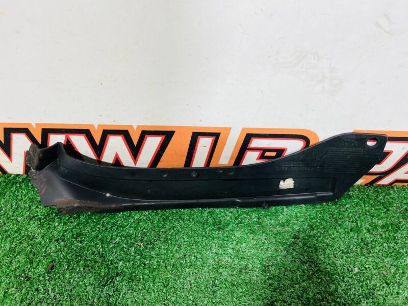 T2R10840 Air Intake Panel Left Jaguar F-Type X152 (2014-) Used cost  € in stock 1 pcs.